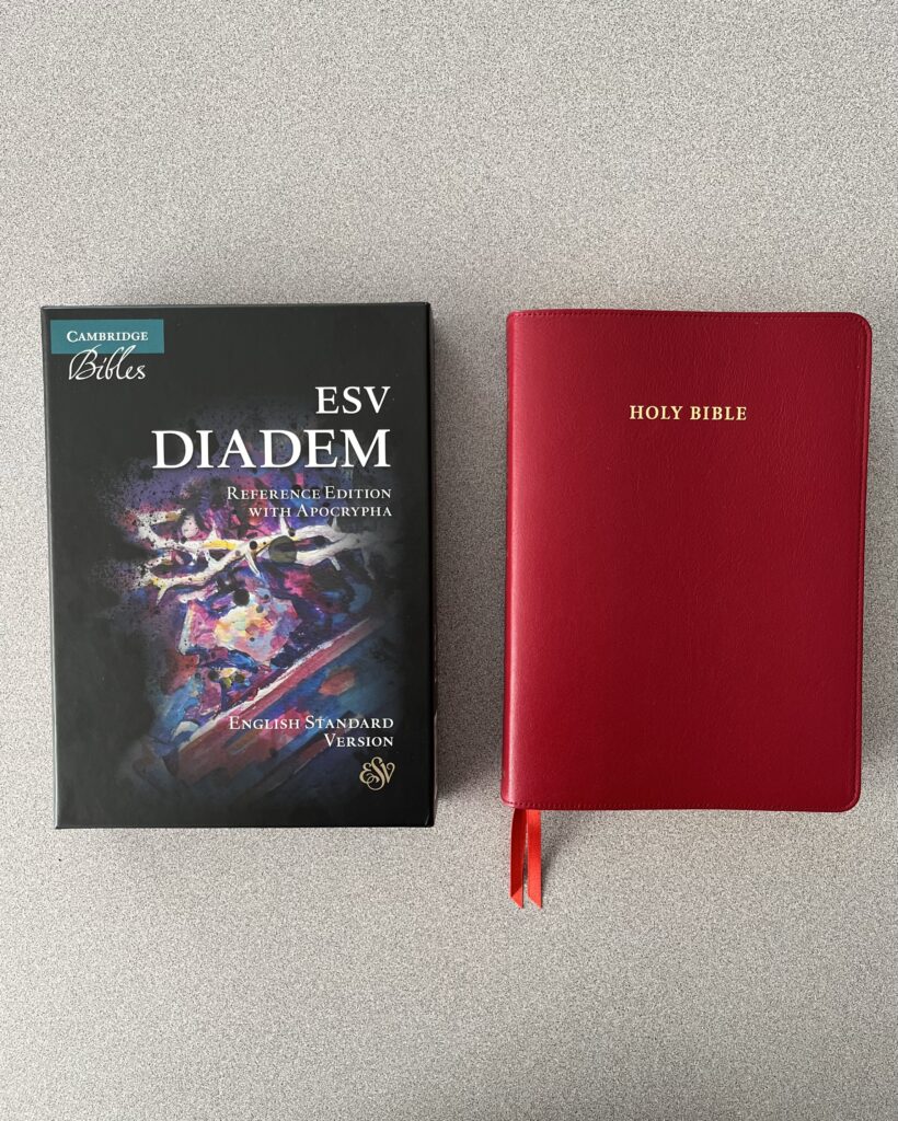 Cambridge NASB Diadem Reference Bible, Dark Brown Edge-Lined