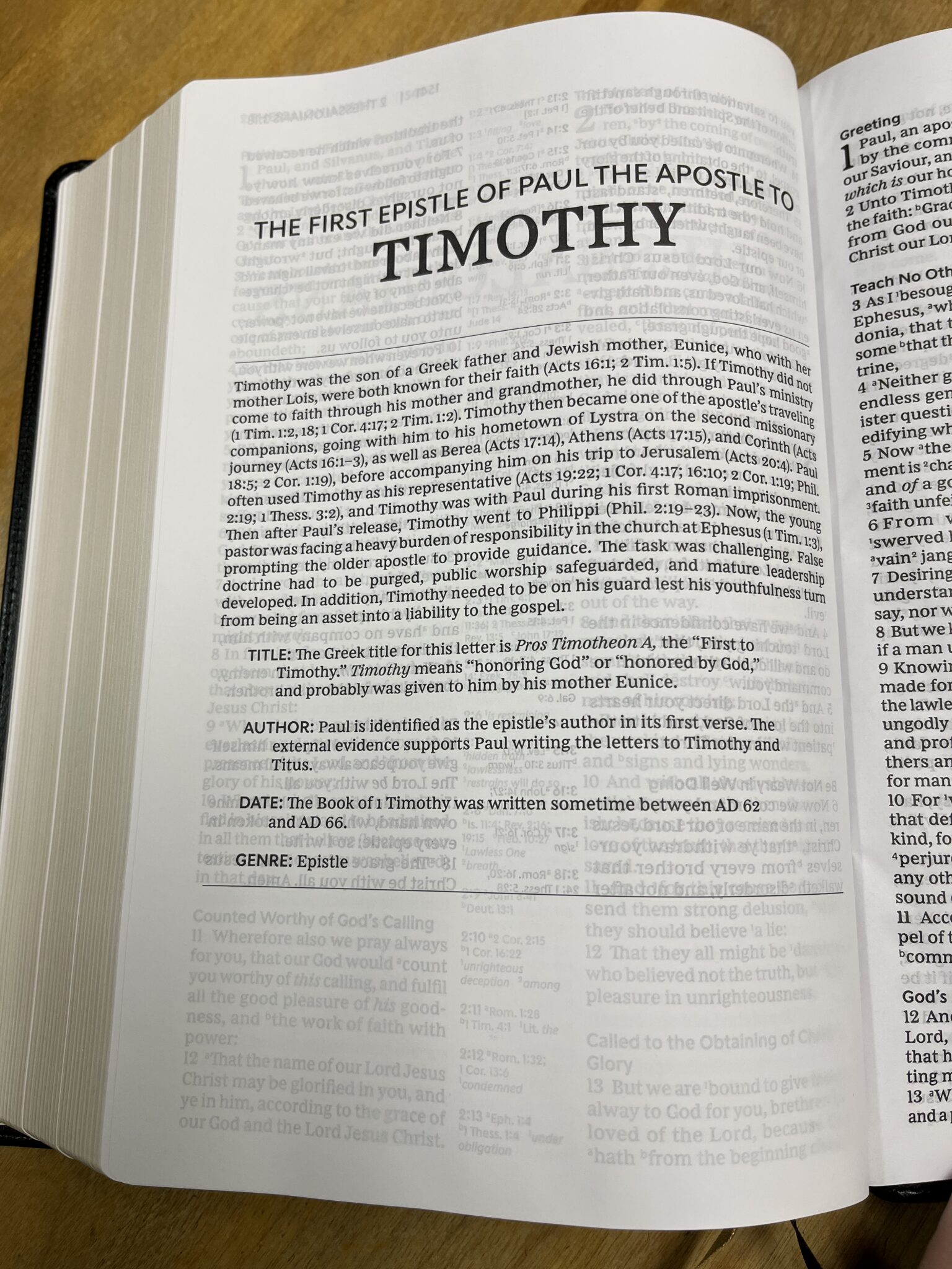 First Look: Thomas Nelson KJV Center-Column Reference Bible w/Apocrypha ...